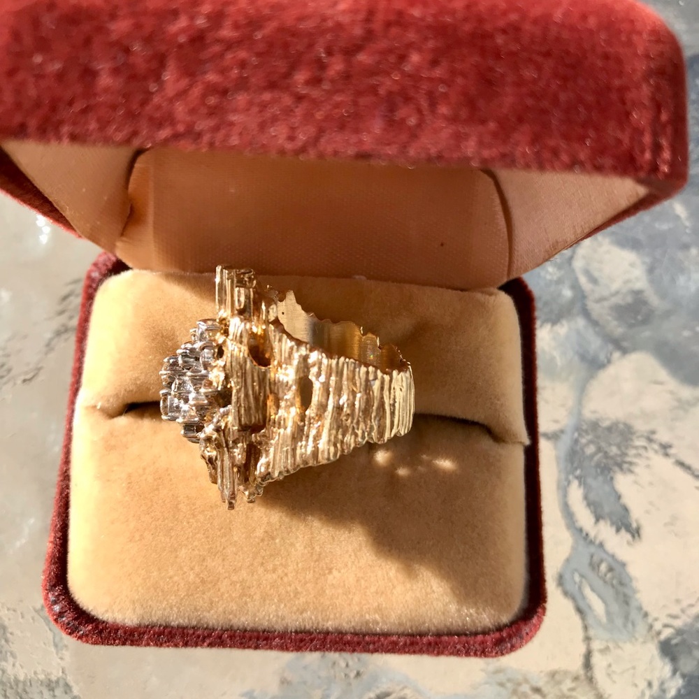 2.10 Carat Diamond 14 Karat Yellow Gold Bark Band Ring - Picture 7 of 7
